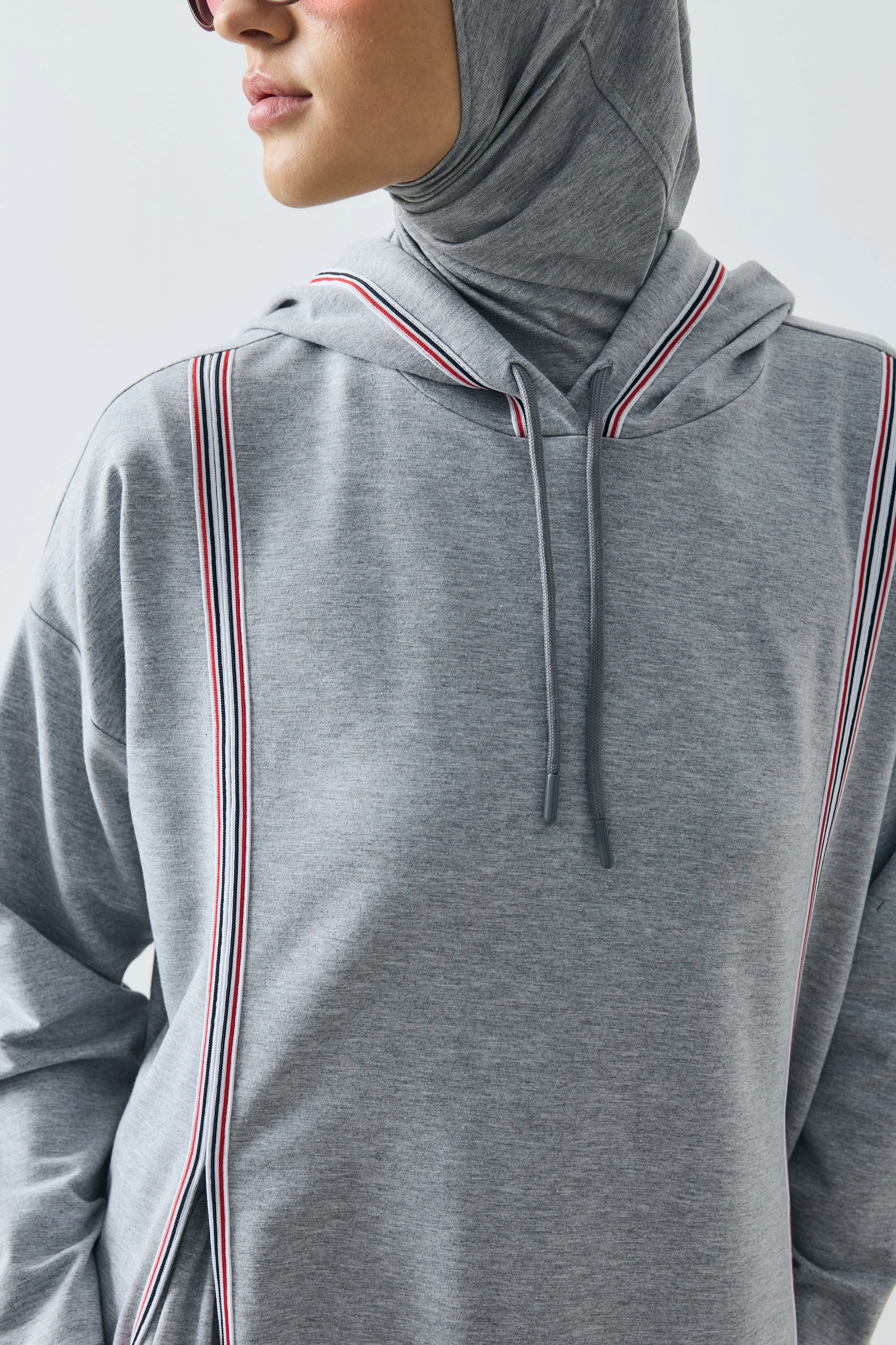 Qanu Colette Yırtmaçlı Sweatshirt Gri