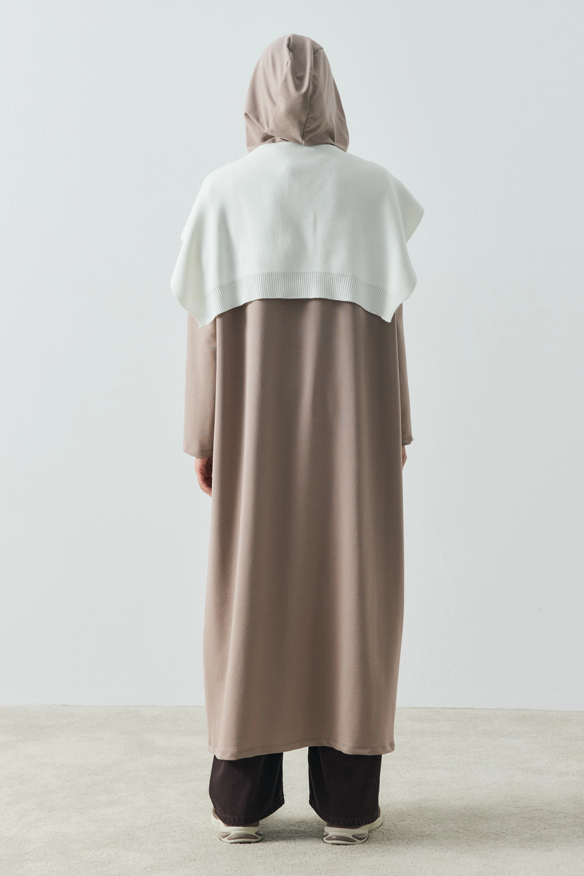 Qanu Colette Yırtmaçlı Sweatshirt Vizon