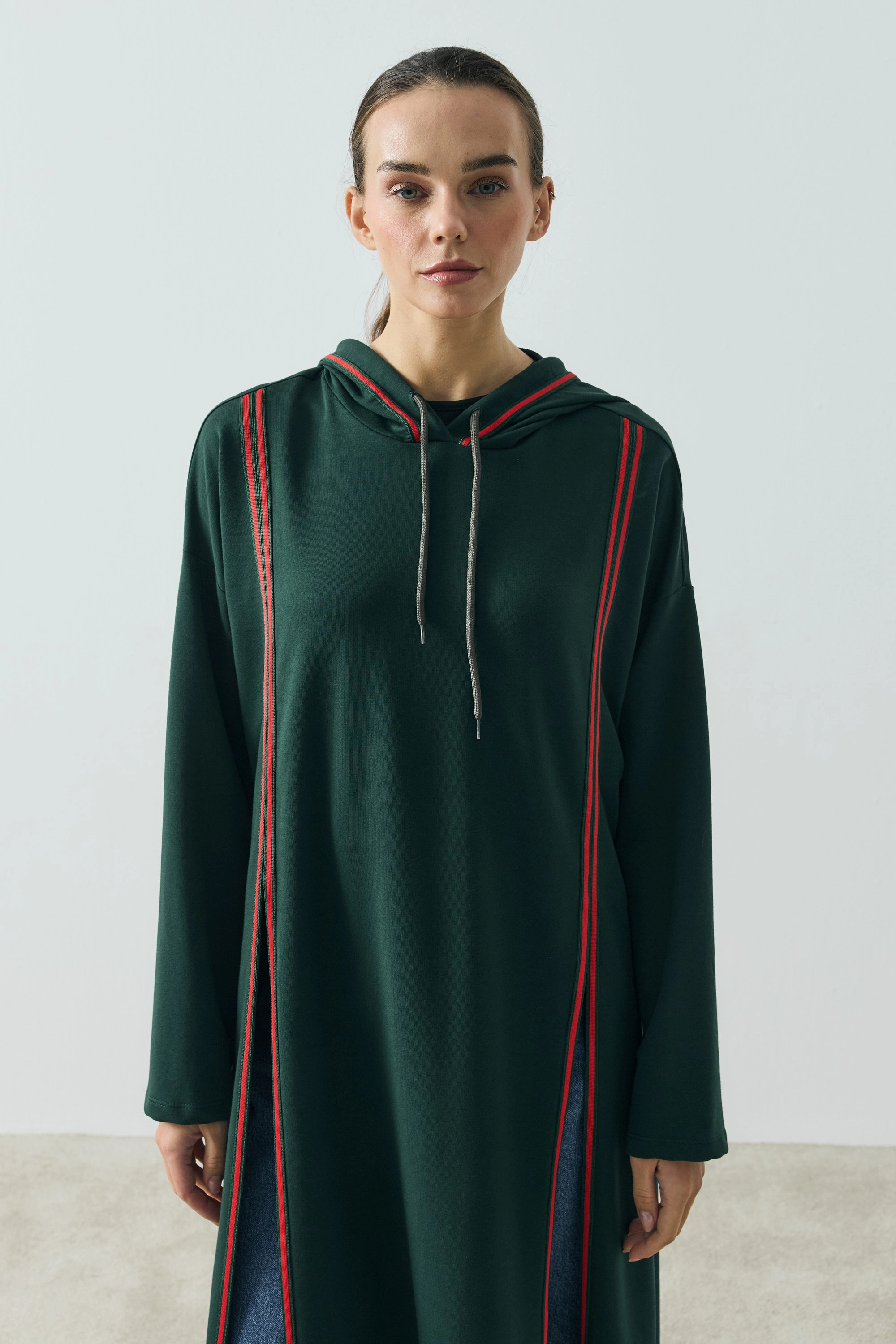 Qanu Colette Yırtmaçlı Sweatshirt Yeşil