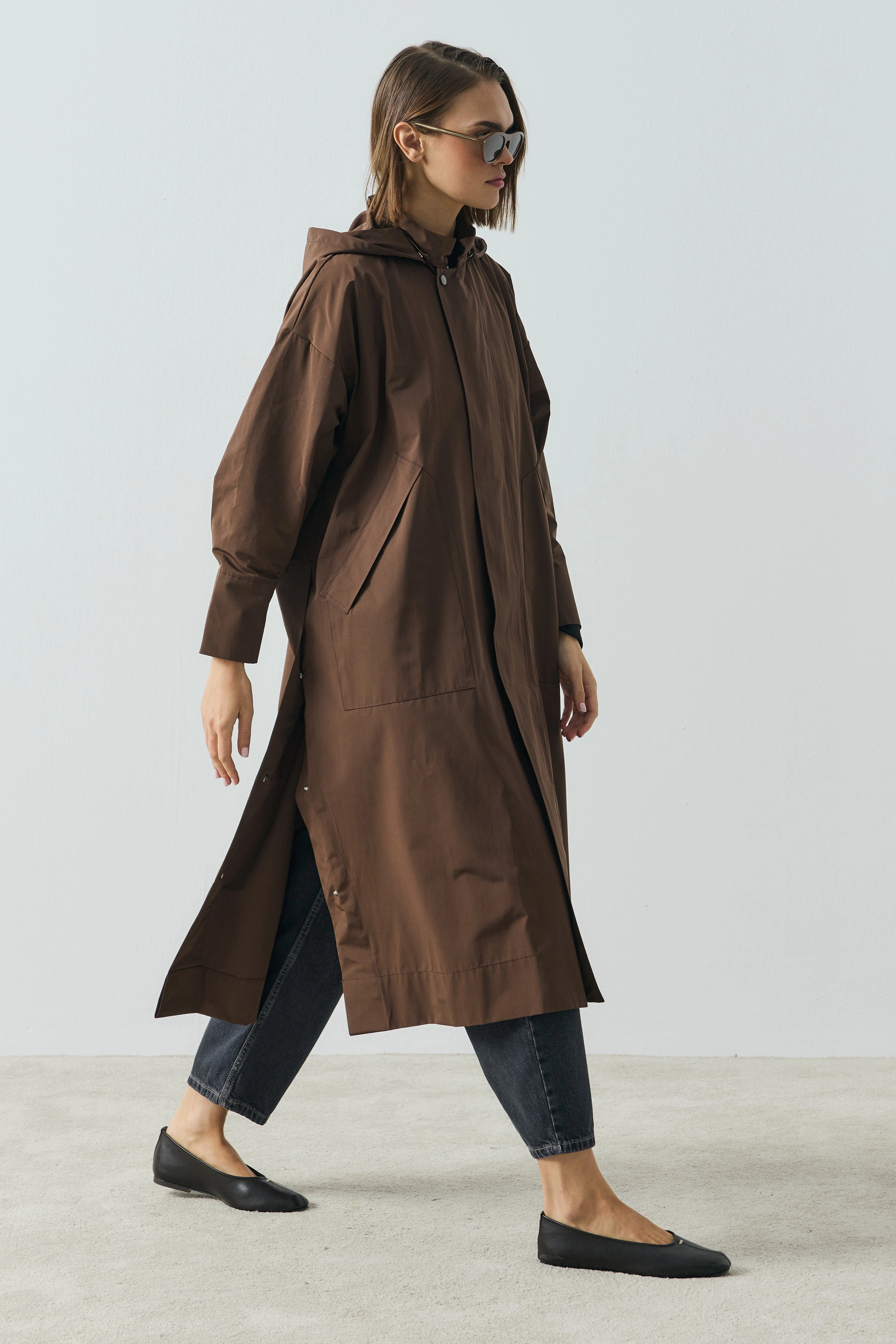 Qanu Kapüşonlu Oversize Yağmurluk Kahverengi