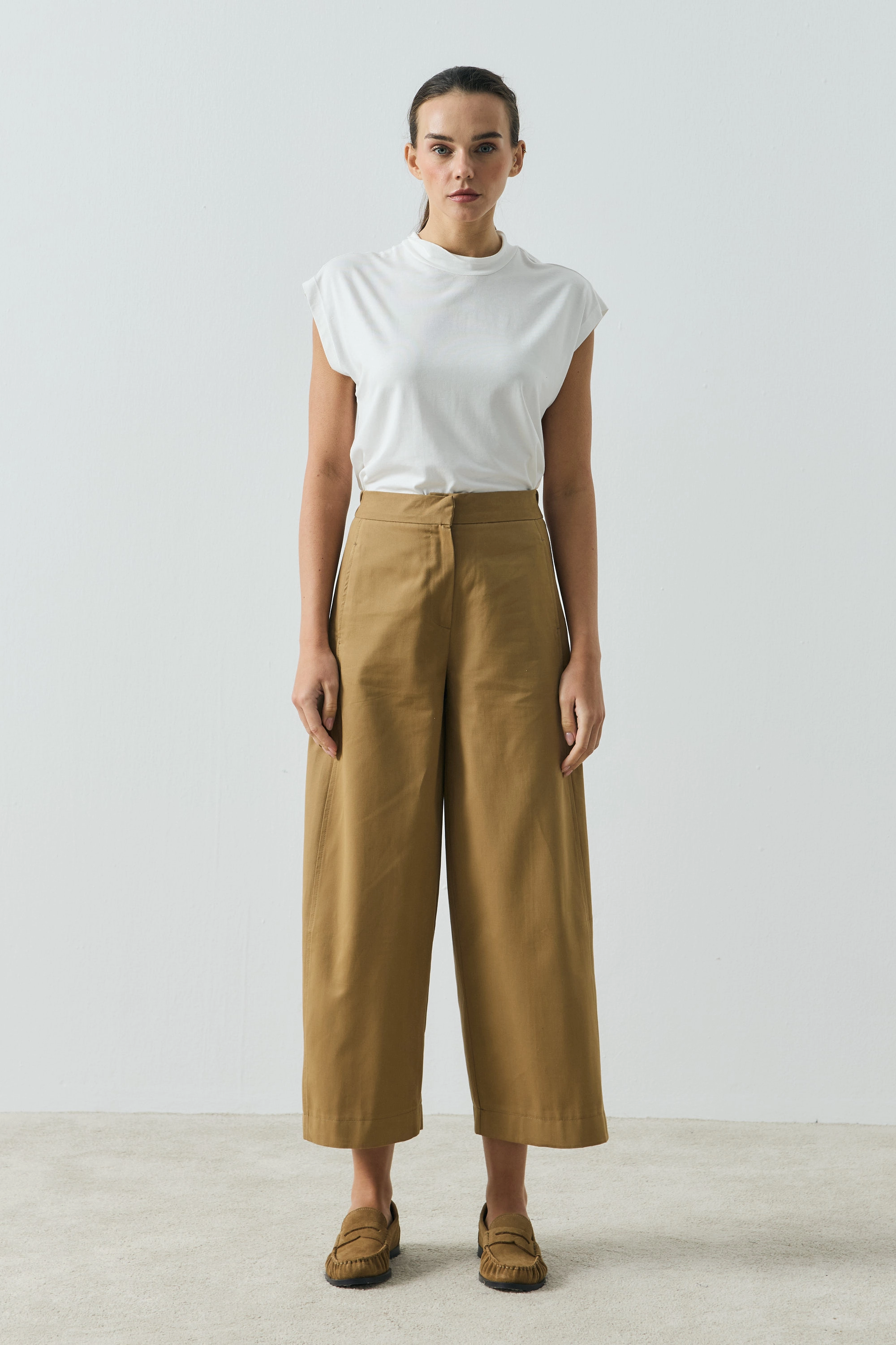 Qanu Mila Barrel Pantolon Camel 